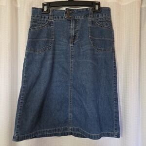 Cato Women’s Midi Length Denim Skirt Size 6 Y2K